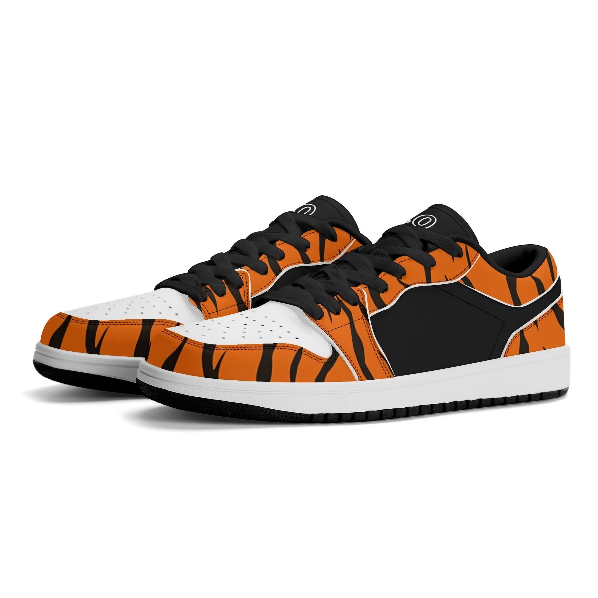 Lion Scratch | Custom Oranje Sneakers